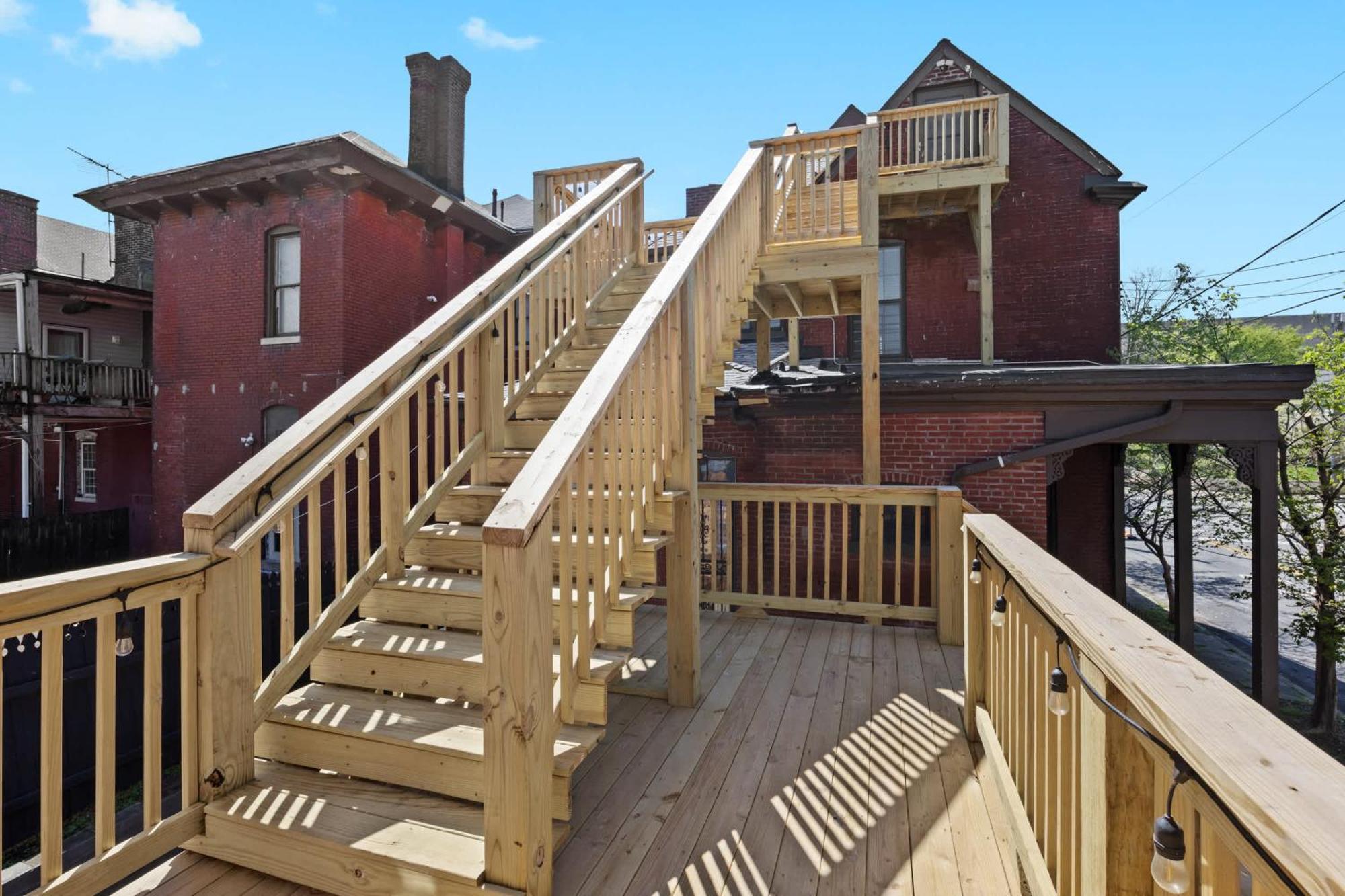 Stylish Close To Derby & Bourbon Trail Fun Holiday home