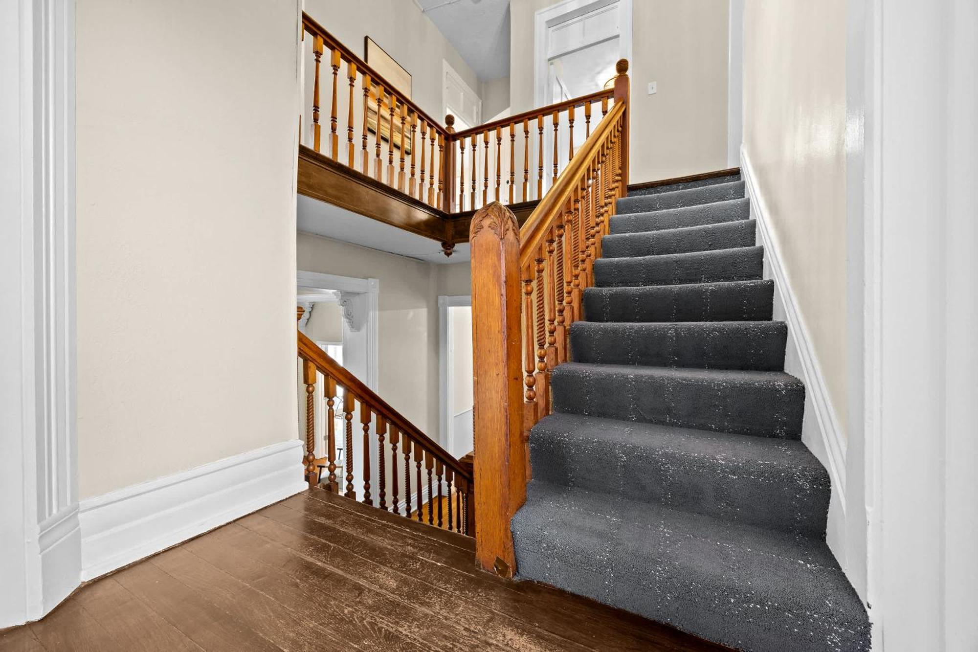 Stylish Close To Derby & Bourbon Trail Fun Holiday home